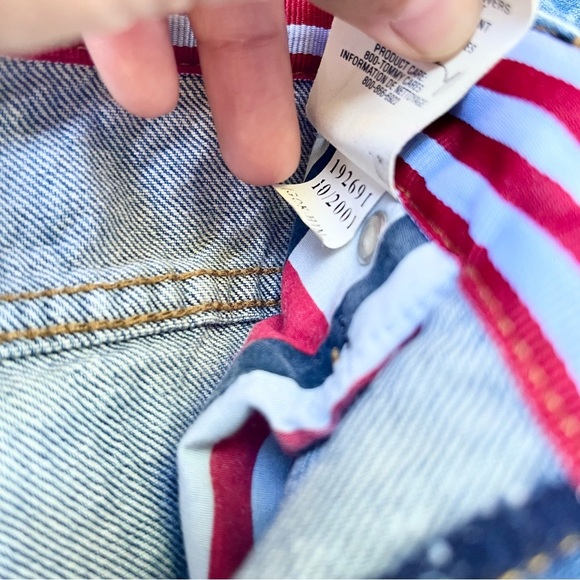 TOMMY HILFIGER | Y2K LOW RISE STAR PATCH FLARE RAW HEM JEANS BLUE WASH SIZE 11 - Picture 6 of 7
